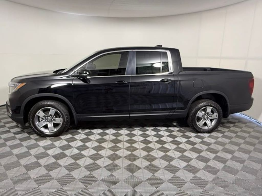 New 2026 Honda Ridgeline RTL Truck Crew Cab