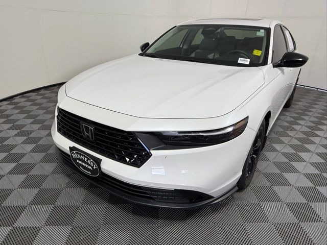 2025 Honda Accord SE photo 2