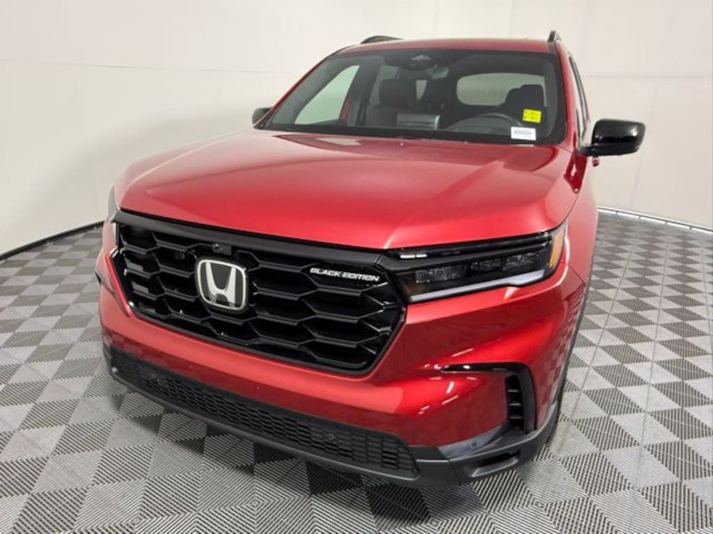 Used 2025 Honda Pilot Black Edition SUV