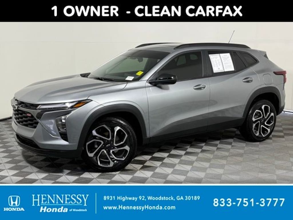 Used 2025 Chevrolet Trax 2RS SUV