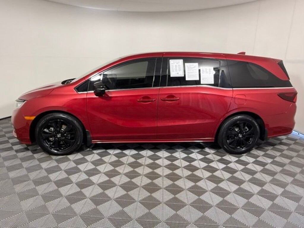 Used 2023 Honda Odyssey Sport Van