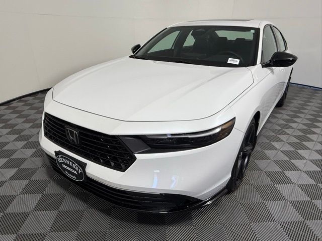 2025 Honda Accord Hybrid Sport-L photo 2