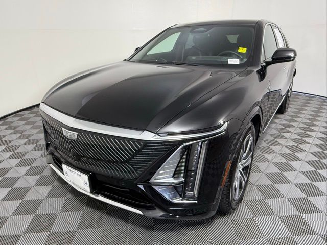 Used 2023 Cadillac LYRIQ Luxury with VIN 1GYKPPRL3PZ003131 for sale in Woodstock, GA
