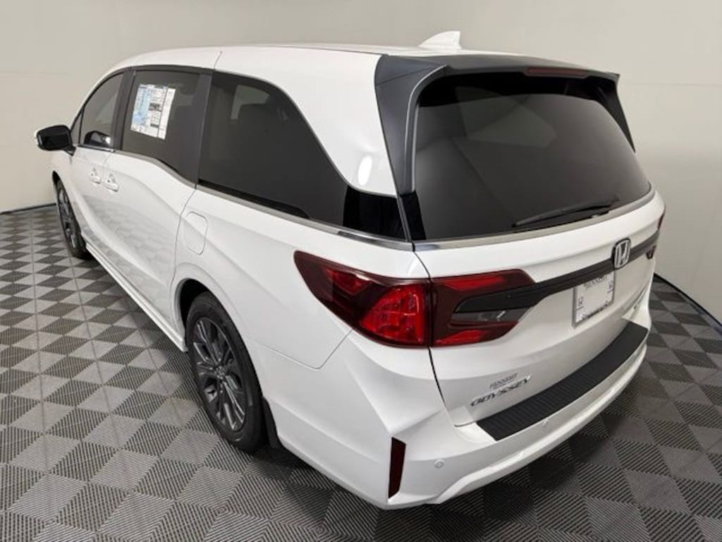 New 2026 Honda Odyssey Touring Van Passenger