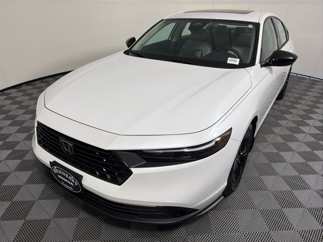 2025 Honda Accord SE photo 2