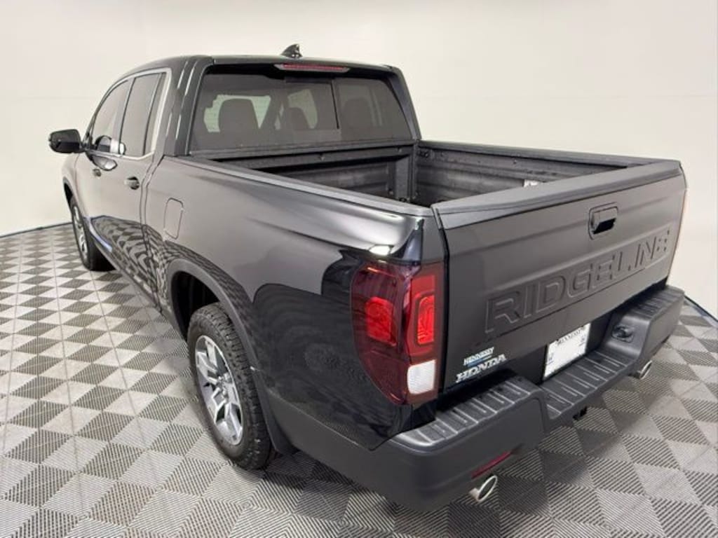New 2026 Honda Ridgeline RTL Truck Crew Cab