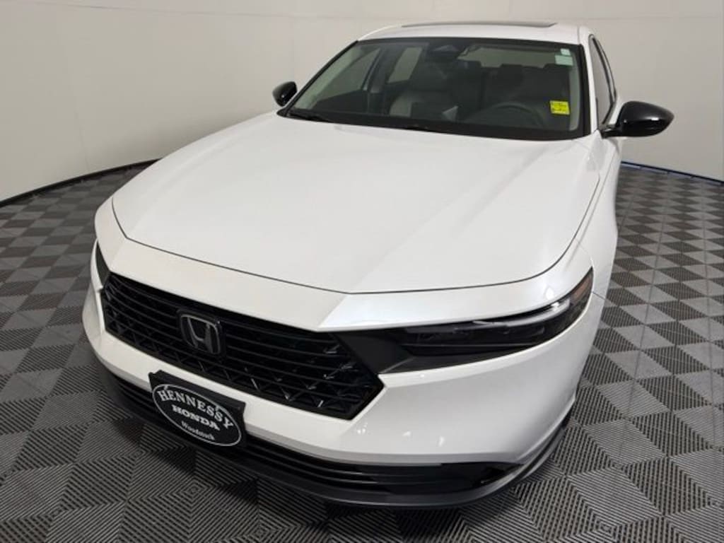 Used 2025 Honda Accord SE Sedan