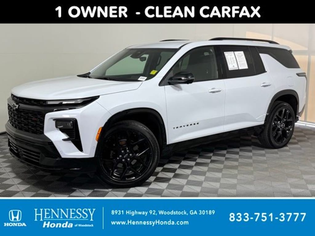 Used 2026 Chevrolet Traverse RS SUV