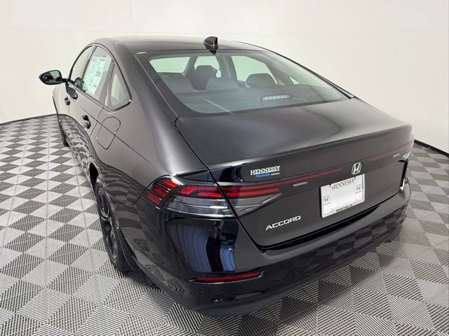 2025 Honda Accord SE photo 4