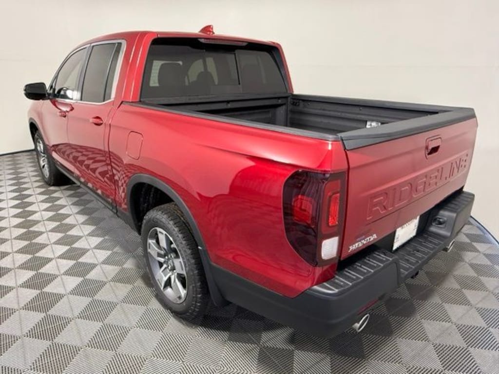 New 2026 Honda Ridgeline RTL Truck Crew Cab