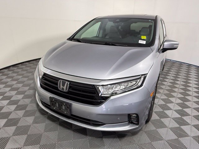 Used 2022 Honda Odyssey Touring Van