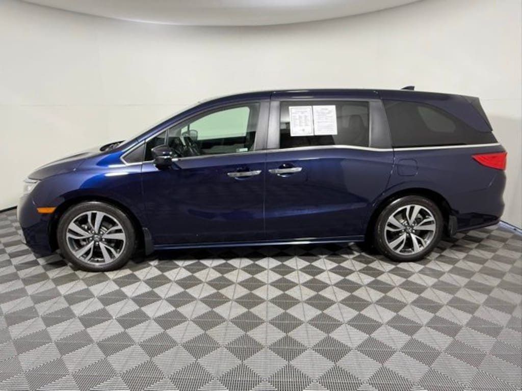Used 2021 Honda Odyssey Touring Van
