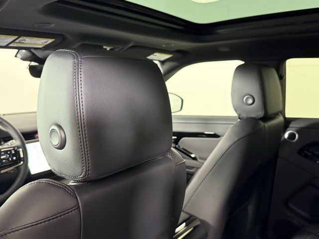 2026 Land Rover Range Rover Evoque S - Photo 22