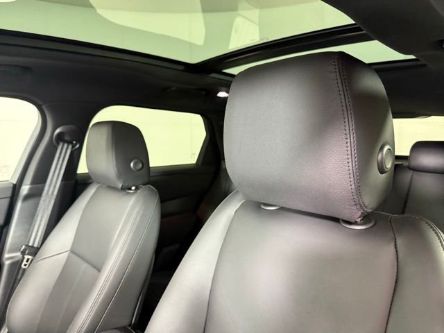 2026 Land Rover Range Rover Velar S - Photo 15