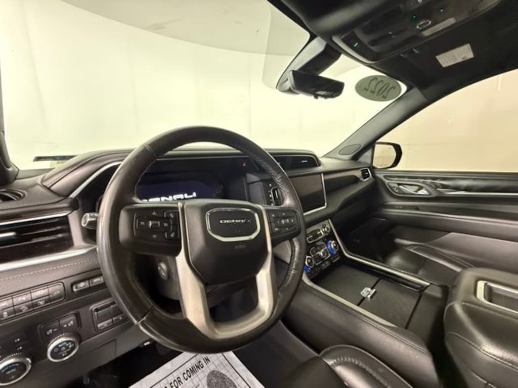Used 2022 GMC Yukon XL Denali SUV
