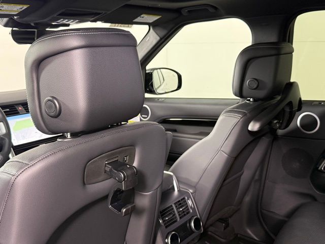 2025 Land Rover Discovery S - Photo 22