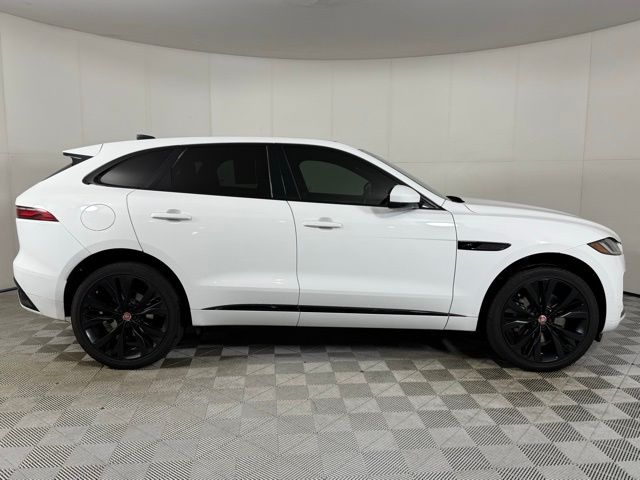2023 Jaguar F-PACE P400 R-Dynamic S photo 4