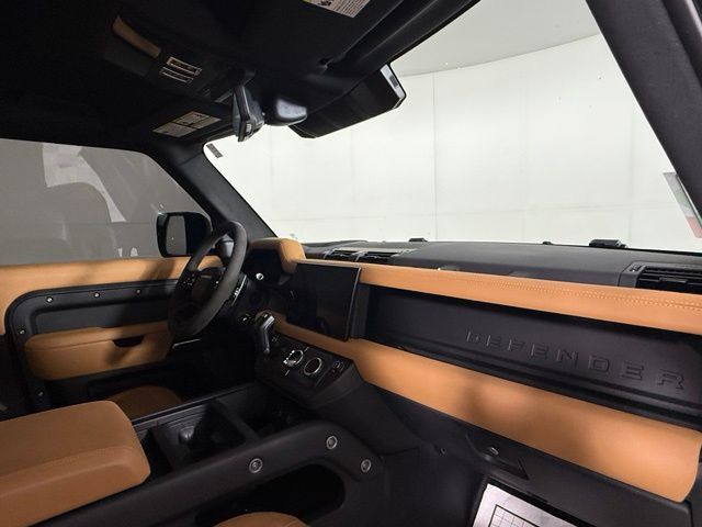2023 Land Rover Defender V8 - Photo 25