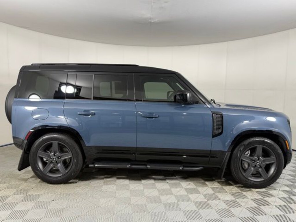 Certified 2025 Land Rover Defender 110 X-Dynamic SE SUV