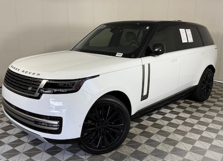 2025 Land Rover Range Rover P400 SE 7 Seat SUV