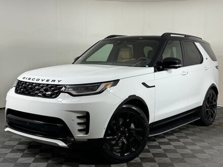 2025 Land Rover Discovery P300 Dynamic SE SUV