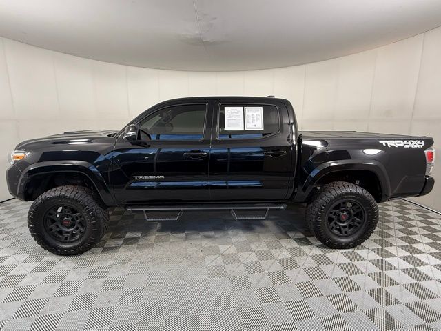 2023 Toyota Tacoma TRD Sport V6 photo 3