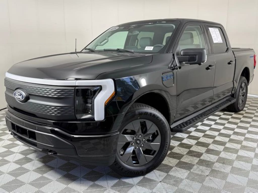 Used 2025 Ford F-150 Lightning Flash Truck SuperCrew Cab