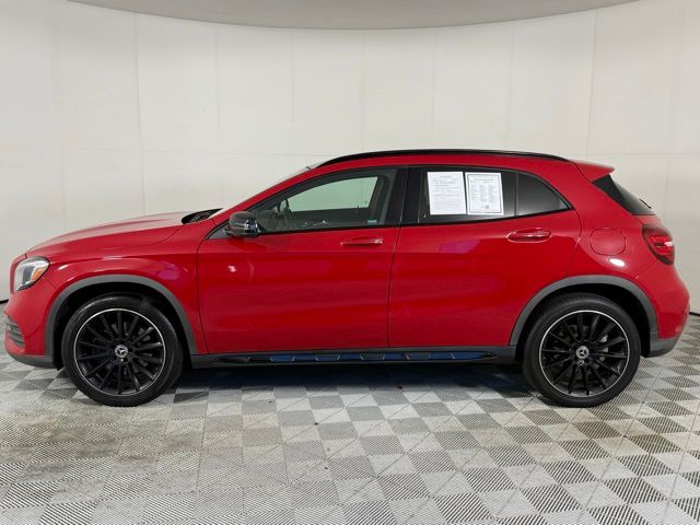 2018 Mercedes Benz GLA 250 photo 3