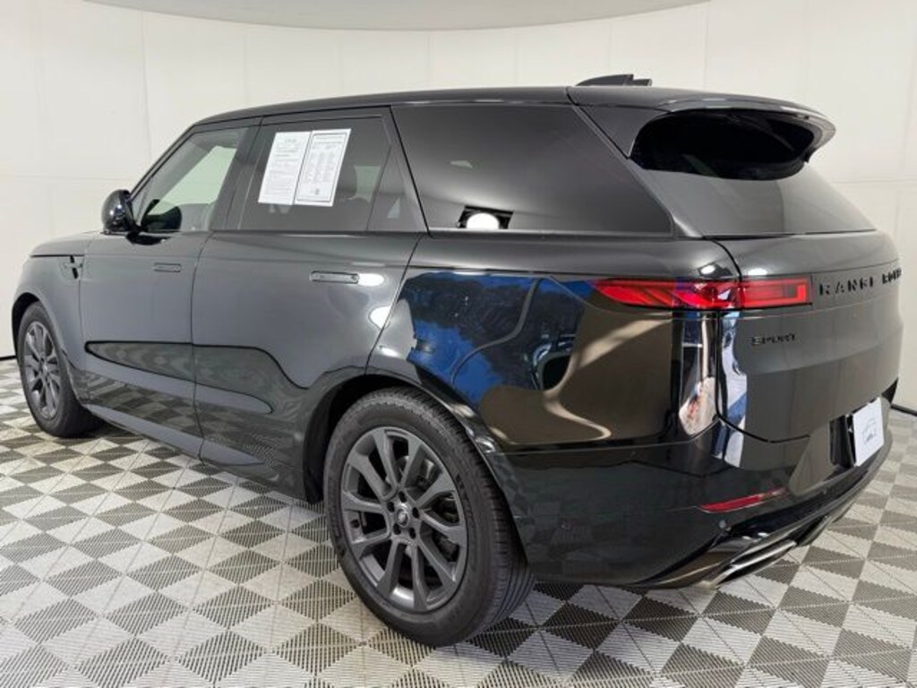 Used 2024 Land Rover Range Rover Sport Dynamic SE SUV