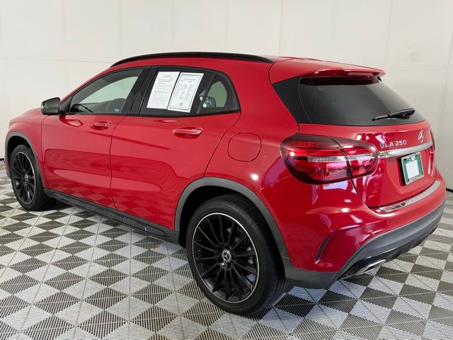 2018 Mercedes Benz GLA 250 photo 4