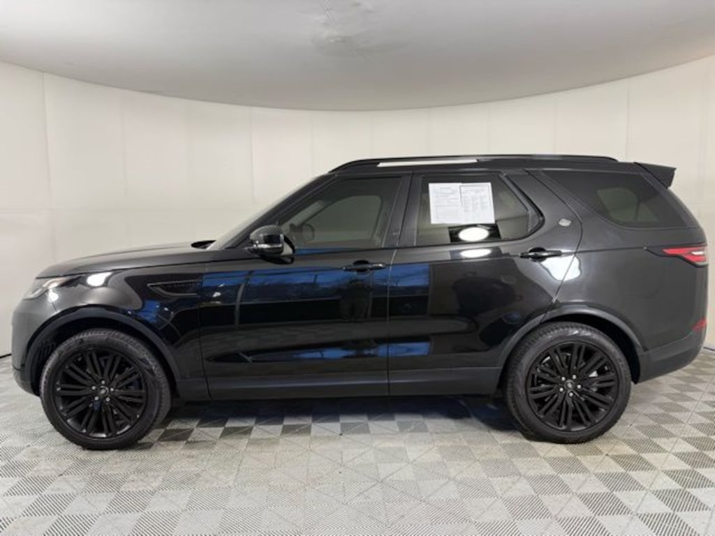 Used 2017 Land Rover Discovery HSE SUV
