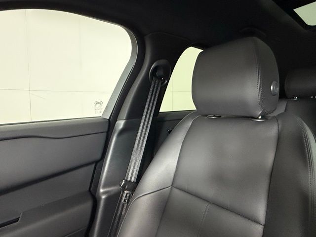 2026 Land Rover Range Rover Velar S - Photo 17