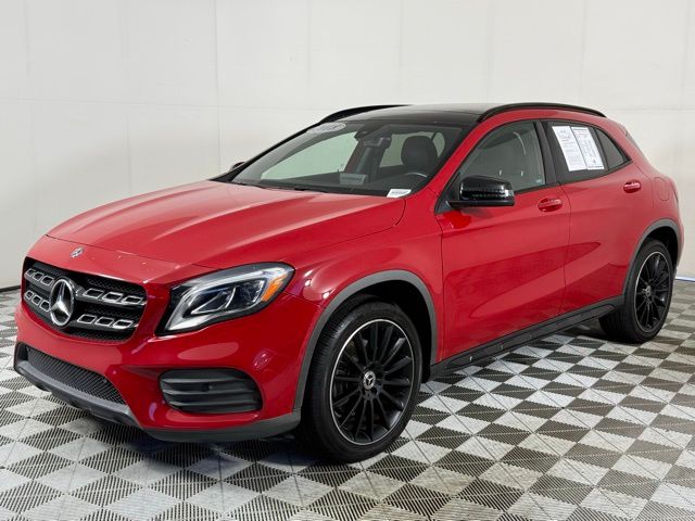 2018 Mercedes Benz GLA 250 photo 2