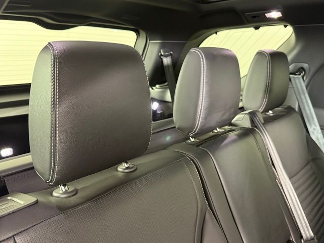 2025 Land Rover Discovery S - Photo 26