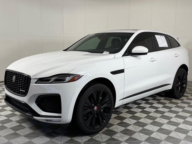 2023 Jaguar F-PACE P400 R-Dynamic S photo 2