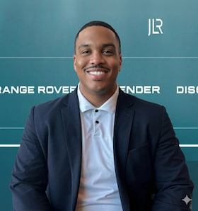 Staff member Dylan Phillips from ID_8f6a619ec57d