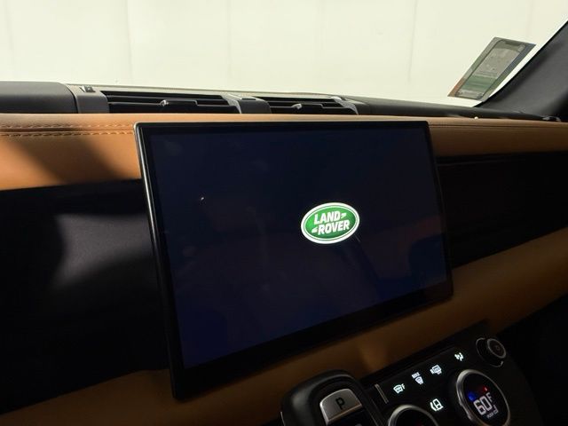 2023 Land Rover Defender V8 - Photo 18