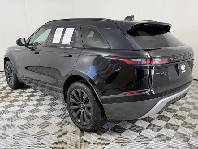2018 Land Rover Range Rover Velar SE photo 2