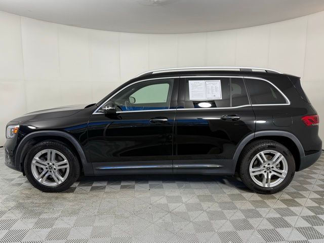 2020 Mercedes Benz GLB 250 photo 3