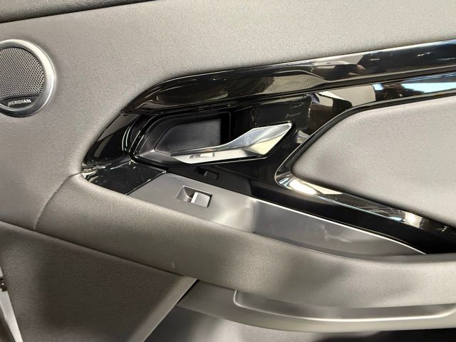 2026 Land Rover Range Rover Evoque S - Photo 29