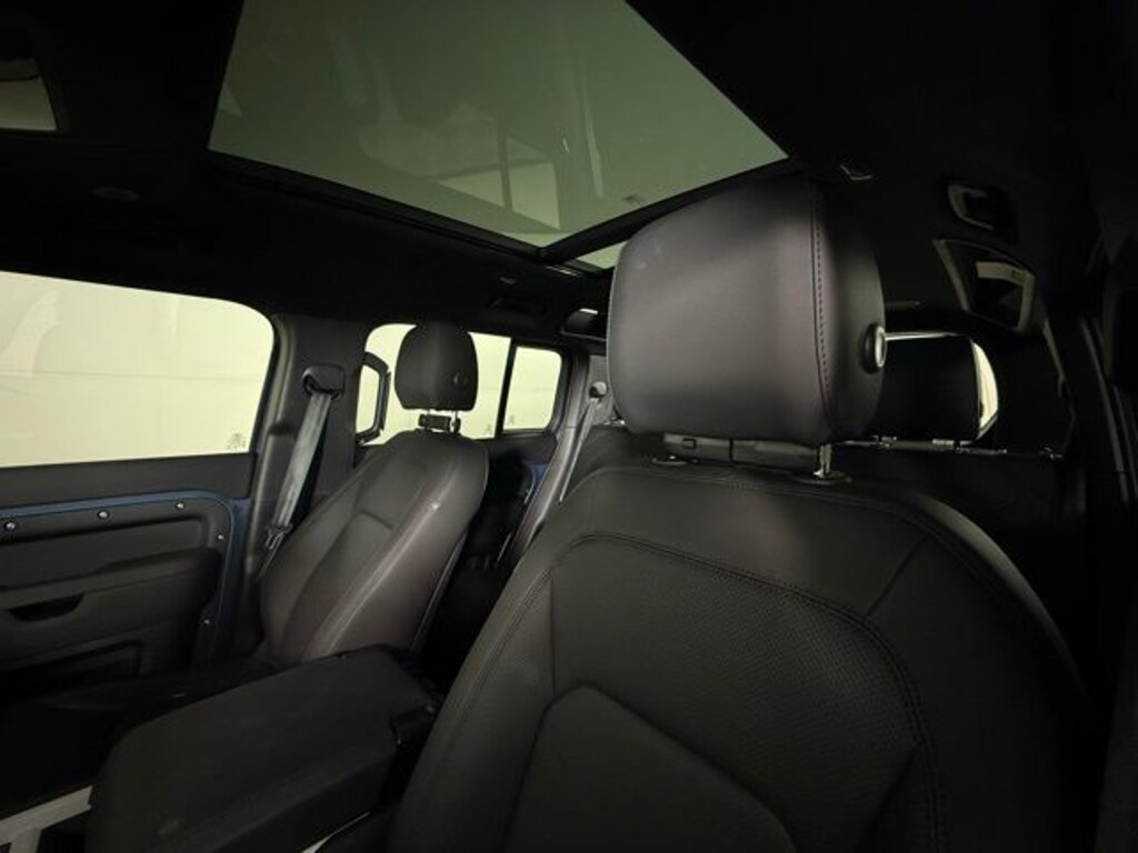 Certified 2025 Land Rover Defender 110 X-Dynamic SE SUV