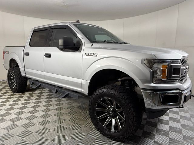 2019 Ford F-150 XLT photo 4