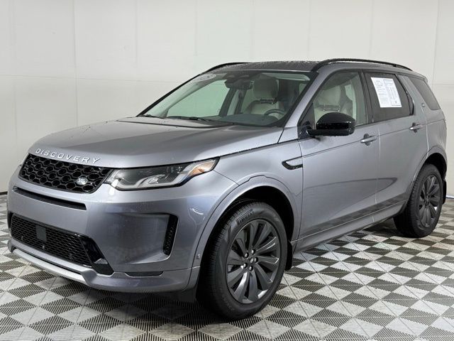 2025 Land Rover Discovery Sport S photo 2