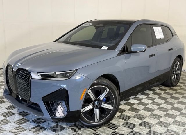 2023 BMW iX Base