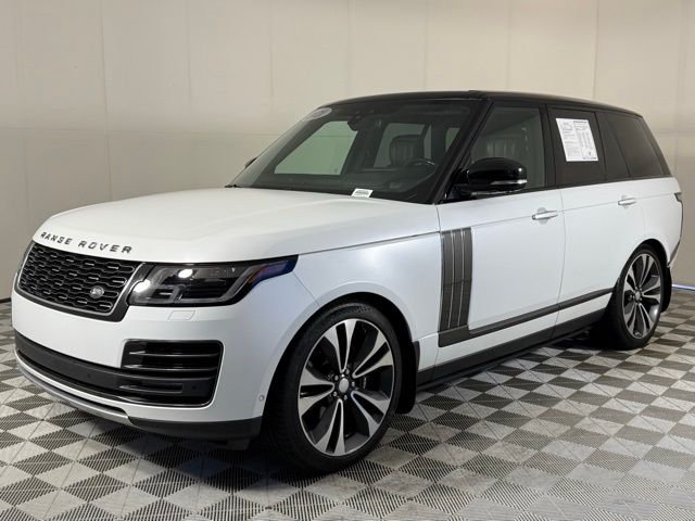 2021 Land Rover Range Rover SV Autobiography Dynamic photo 2