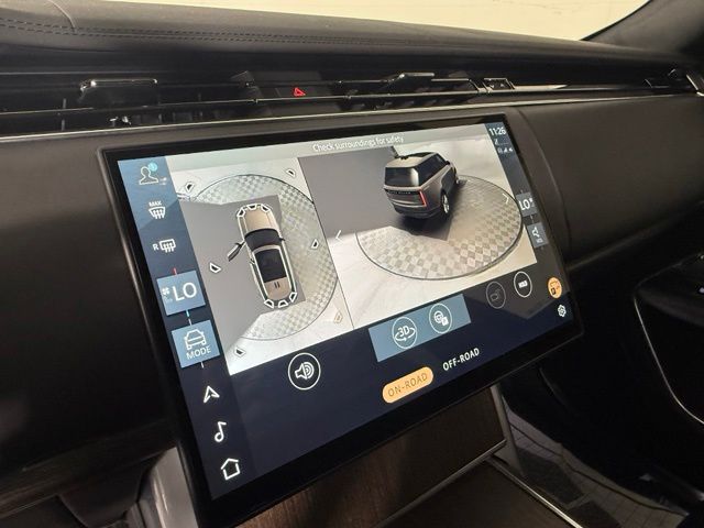 2025 Land Rover Range Rover SE - Photo 19