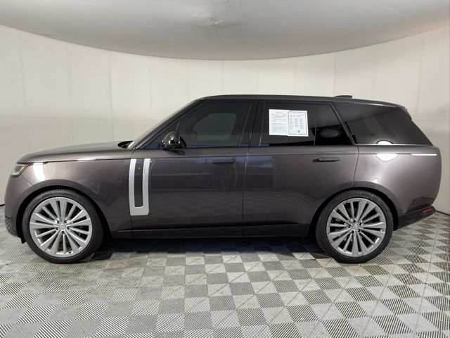 2023 Land Rover Range Rover First Edition Base photo 3