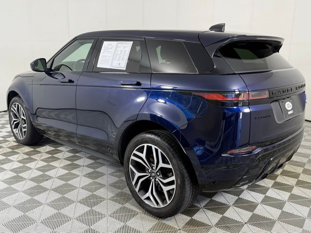 2023 Land Rover Range Rover Evoque R-Dynamic SE photo 4