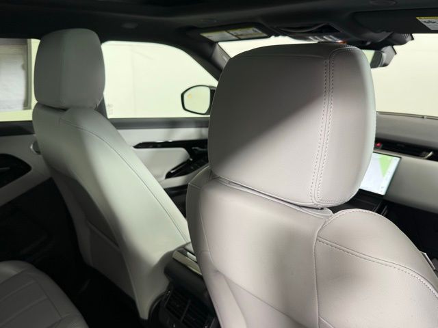 2026 Land Rover Range Rover Evoque S - Photo 27