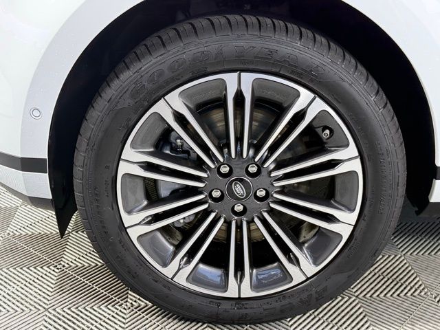 2026 Land Rover Range Rover Evoque S - Photo 11